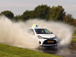 Vakantie Aanbieding rijvaardigheidstraining