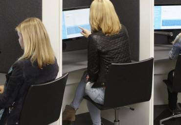 Vernieuwd theorie-examen B-rijbewijs vanaf 7 april 2025